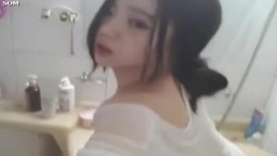 韩国少女安装跳蛋自慰